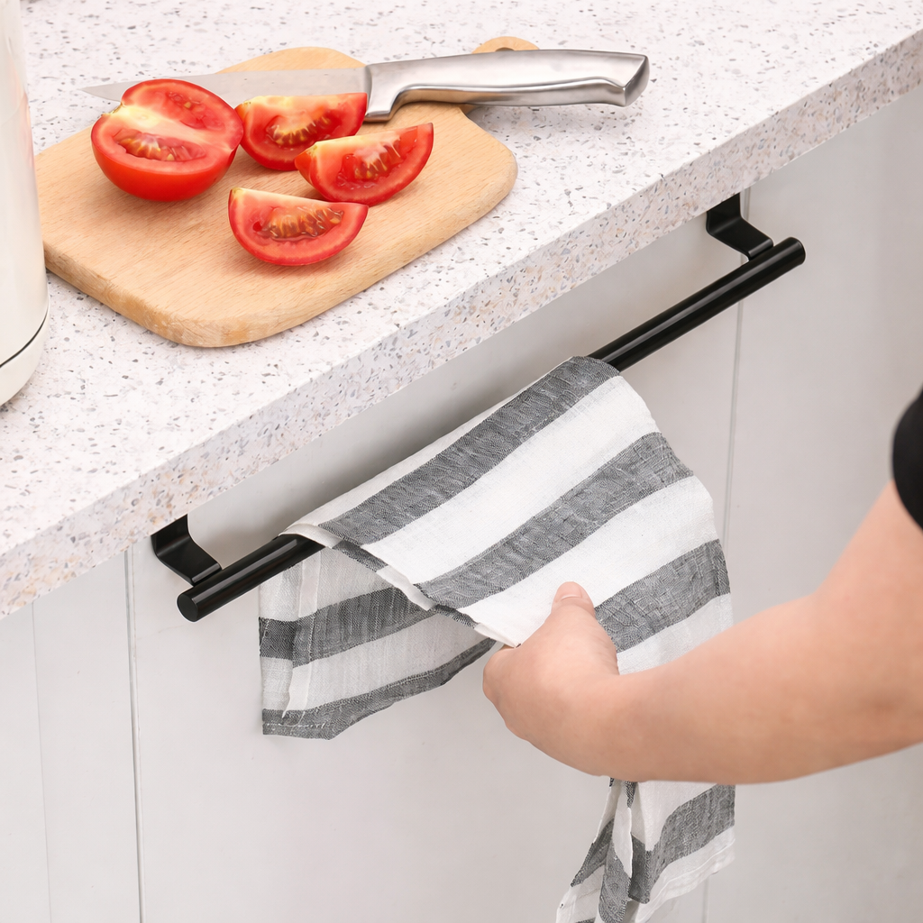 Porte-serviette à suspendre pour porte et placard en acier inoxydable
